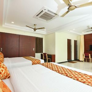 Hotel Ramcharan Residency, Tirupati
